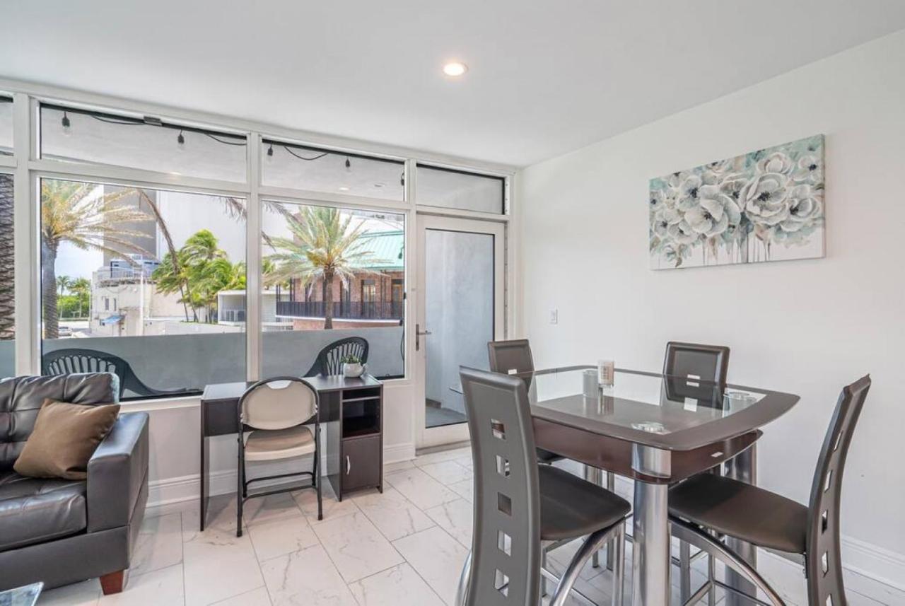 The Purple Pelican Beachfront With Ocean Balcony Unit 1 Φορτ Λόντερντεϊλ Εξωτερικό φωτογραφία