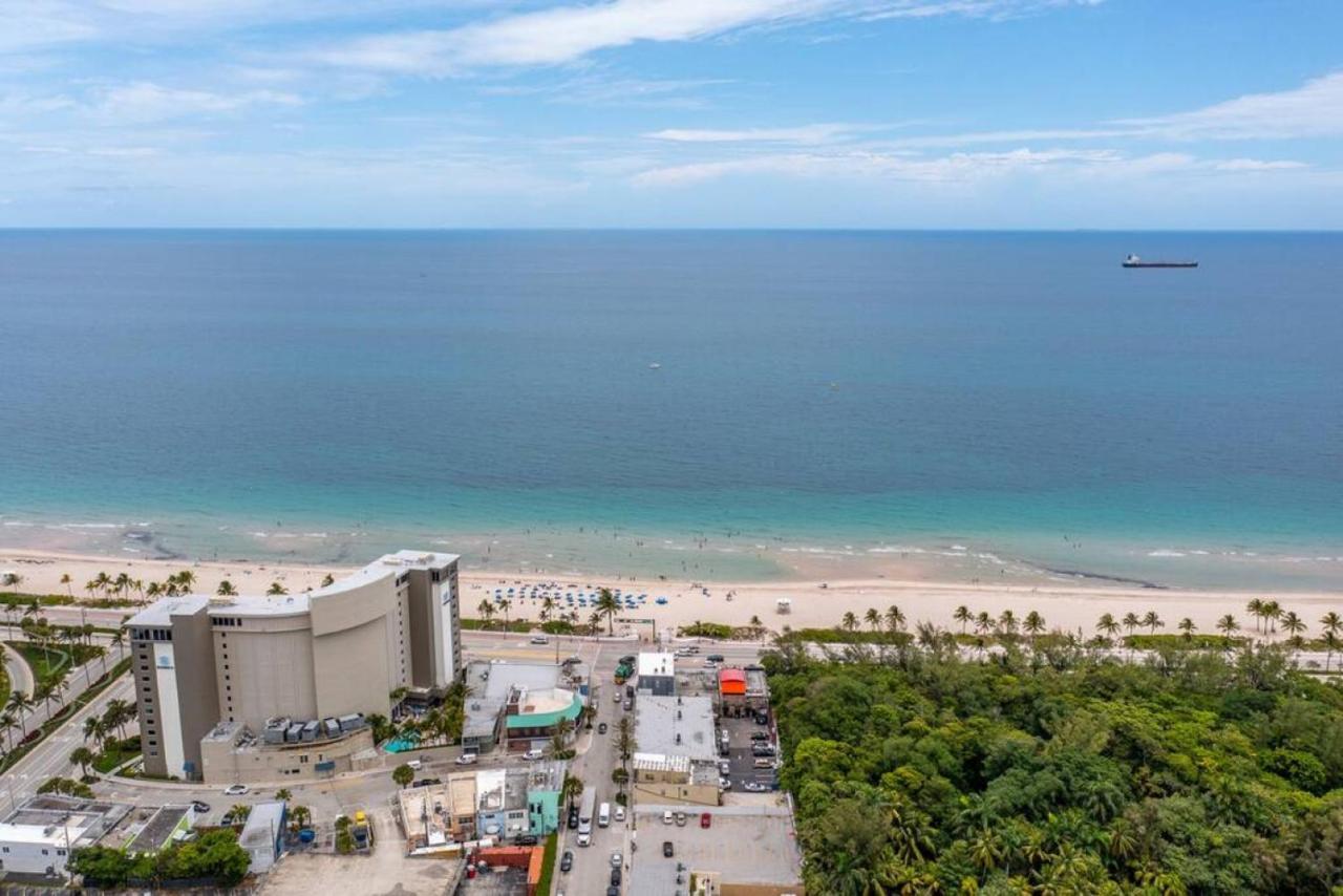 The Purple Pelican Beachfront With Ocean Balcony Unit 1 Φορτ Λόντερντεϊλ Εξωτερικό φωτογραφία