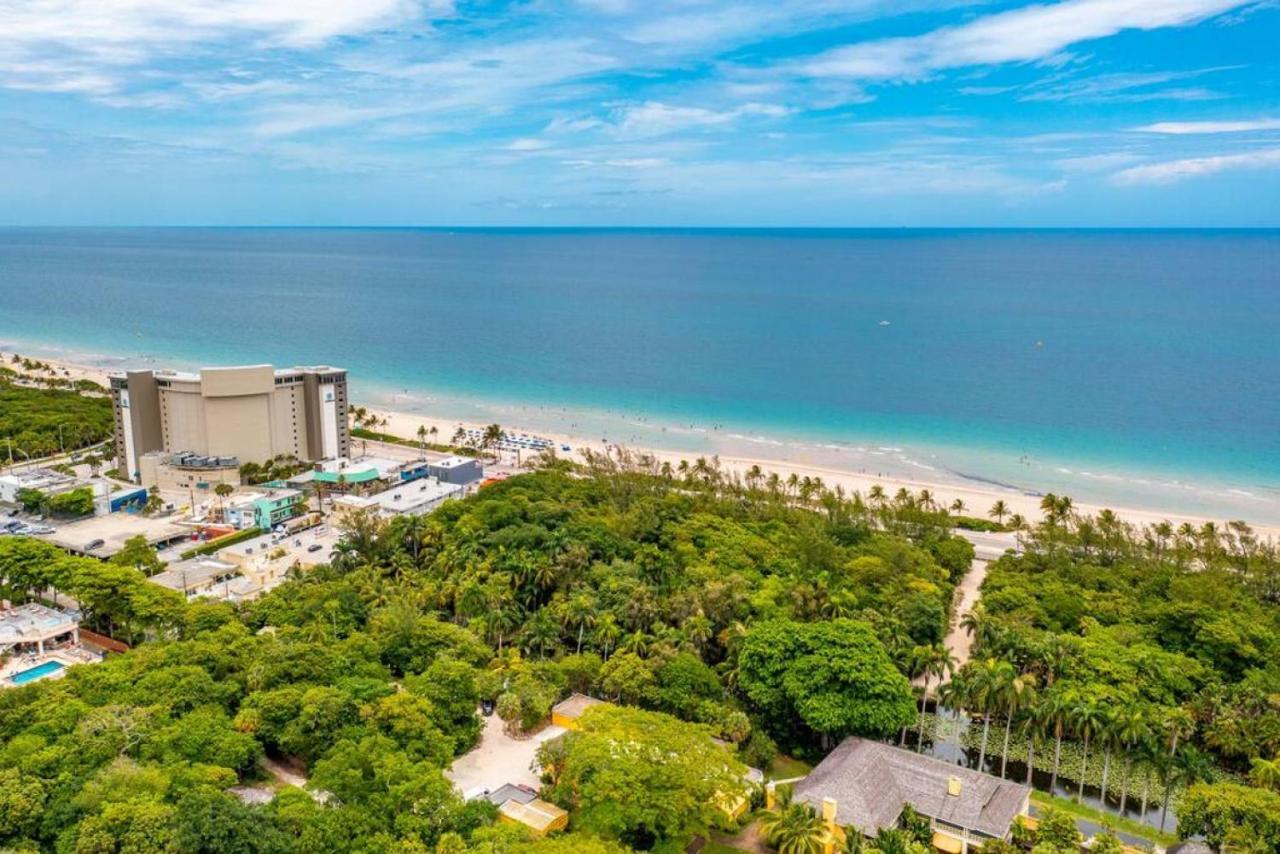 The Purple Pelican Beachfront With Ocean Balcony Unit 1 Φορτ Λόντερντεϊλ Εξωτερικό φωτογραφία