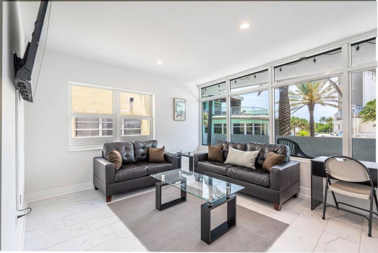 The Purple Pelican Beachfront With Ocean Balcony Unit 1 Φορτ Λόντερντεϊλ Εξωτερικό φωτογραφία